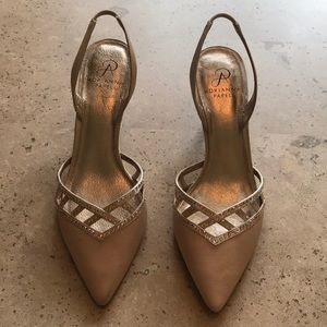 Adrianna Papell kitten heel dress shoe
